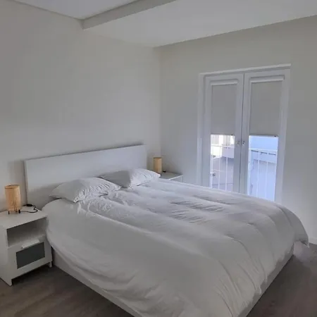 2 Bedrooms Flat Lägenhet Braga