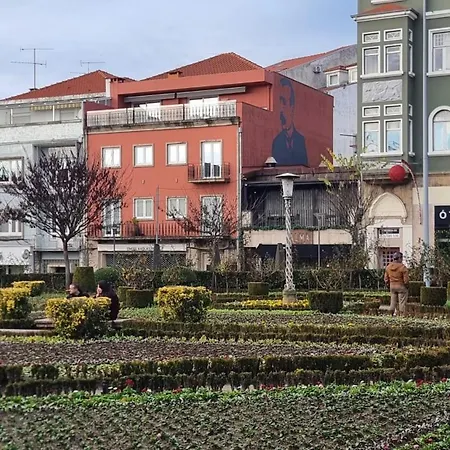 2 Bedrooms Flat Apartment Braga